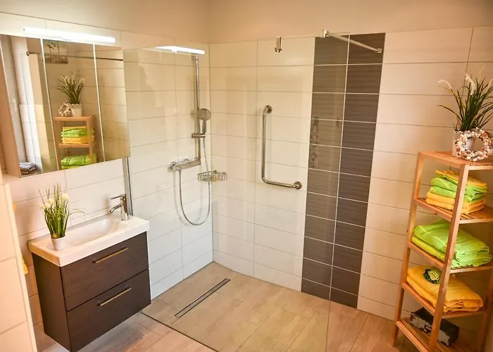 Poehlbergblick * فولكنشتاين